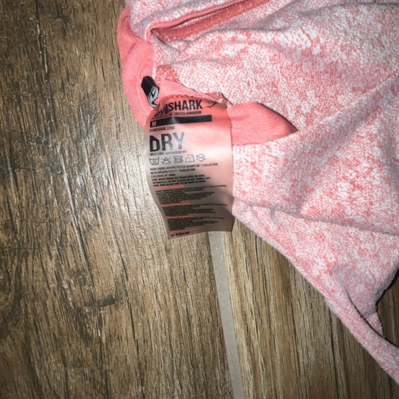 Gymshark women’s sports bra - Picture 3 of 3